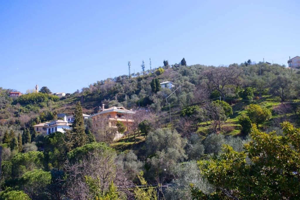 La Vivagna - Casa Vista Mare Tra Gli Ulivi Villa Leivi Kültér fotó